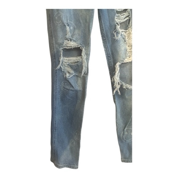 Hollister Distressed High Rise Light Blue Denim Mom Jeans Size 23 - Picture 7 of 9